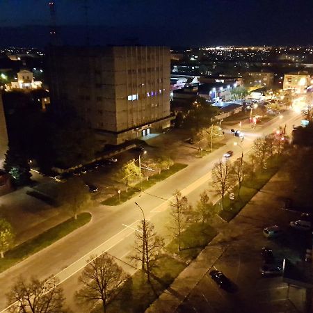 Apartlux 2 Tjernihiv Exteriör bild
