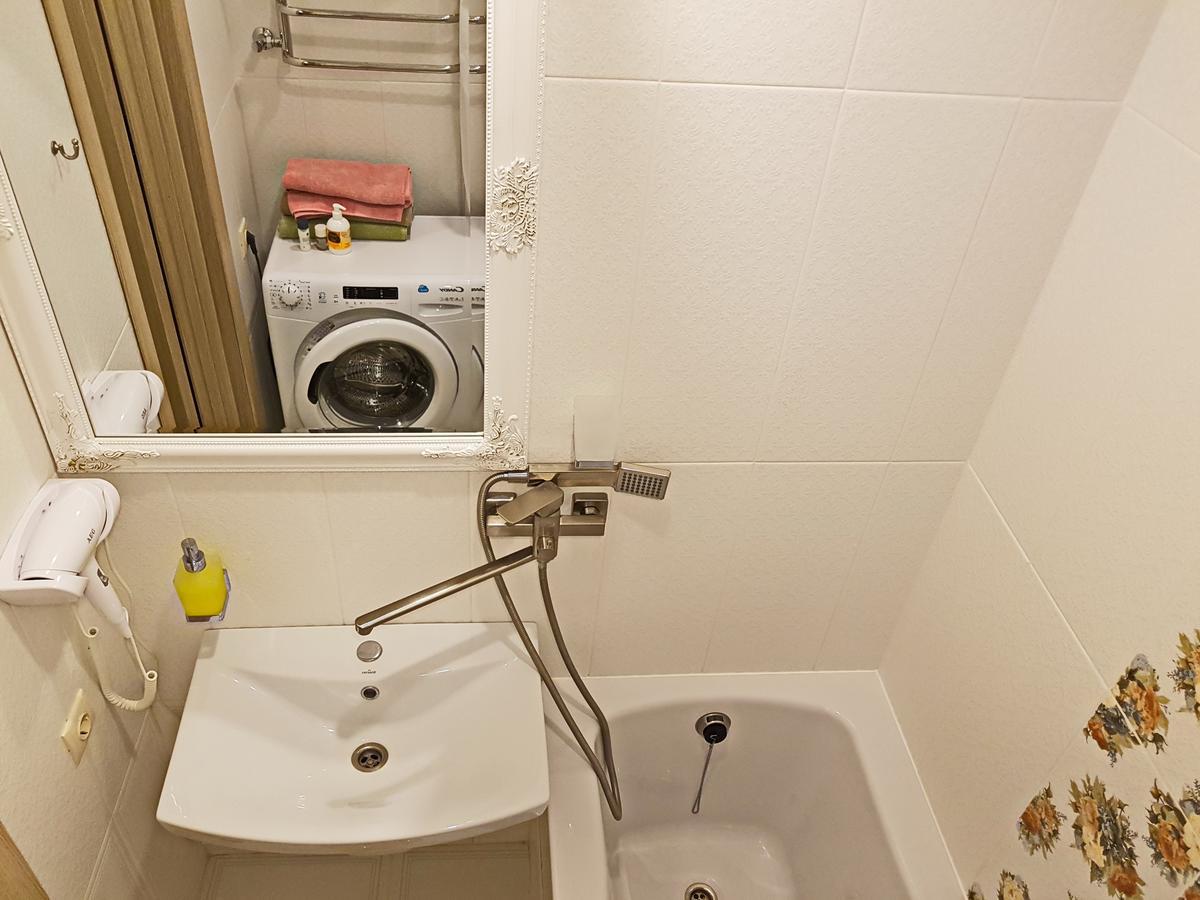 Apartlux 2 Tjernihiv Exteriör bild